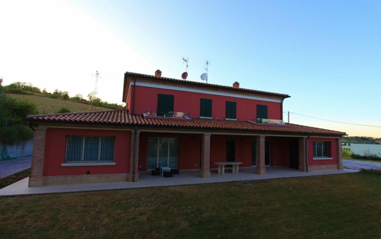 Rinaldi House Bed & Breakfast Torriana Eksteriør bilde